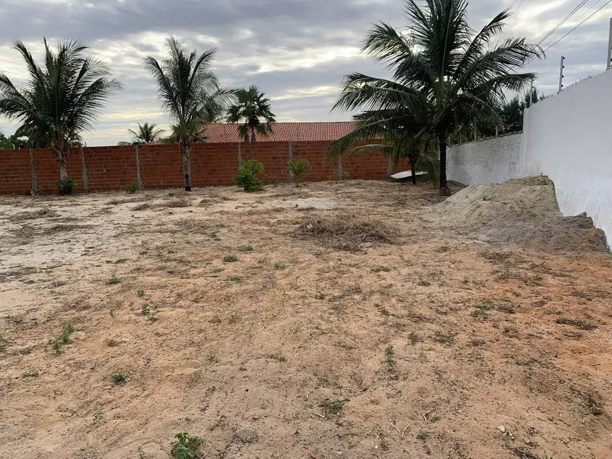Casa à venda em Cascavel - CE - imagem 6 Foto 6 de Casa à venda em Cascavel - CE
