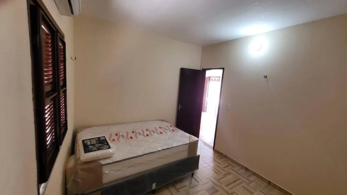 Casa à venda em Cascavel - CE - imagem 5 Foto 5 de Casa à venda em Cascavel - CE