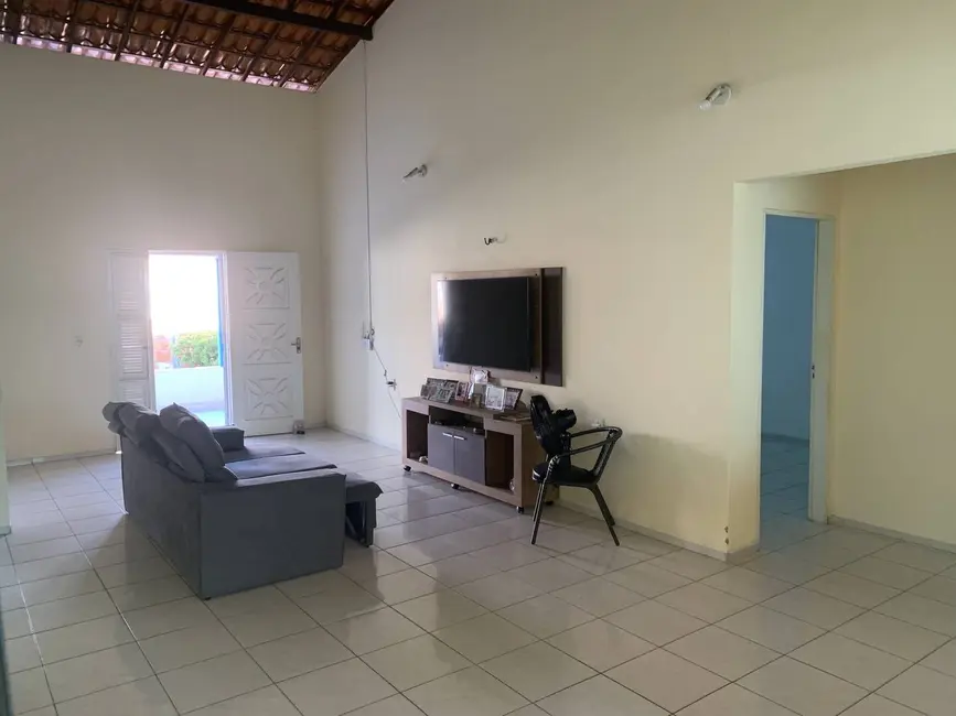 Casa à venda em Cascavel - CE - imagem 4 Foto 4 de Casa à venda em Cascavel - CE