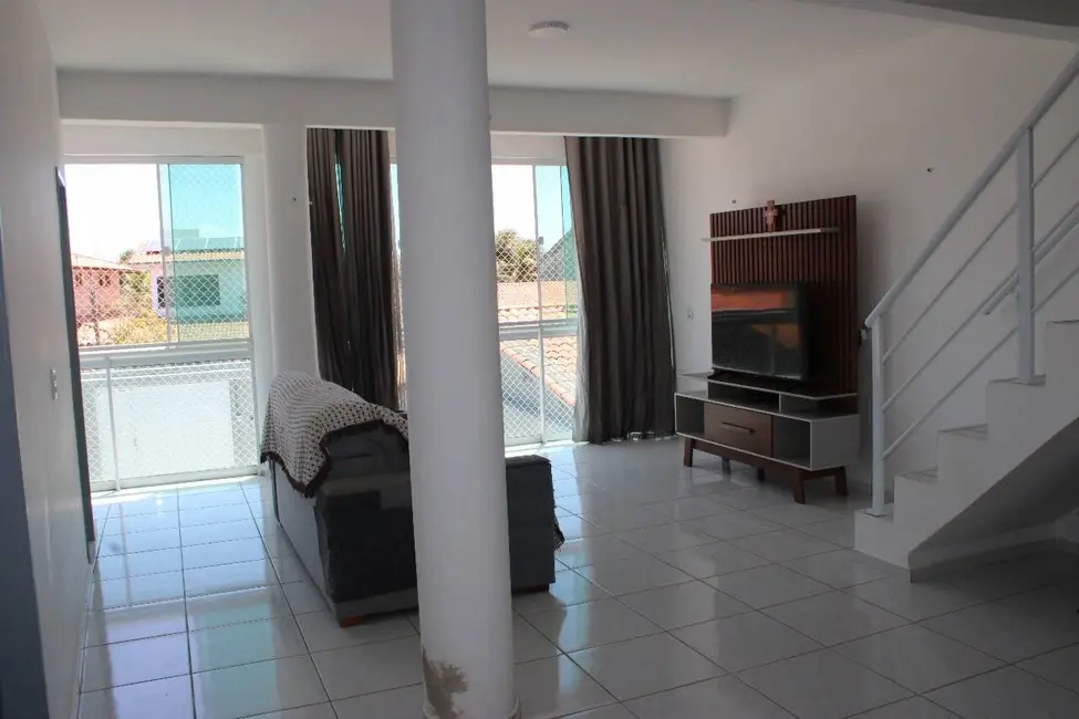 Casa à venda em Cascavel - CE - imagem 4 Foto 4 de Casa à venda em Cascavel - CE