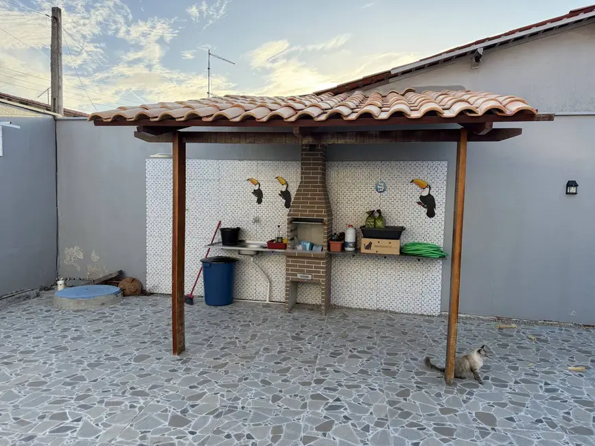 Casa à venda em Cascavel - CE - imagem 5 Foto 5 de Casa à venda em Cascavel - CE