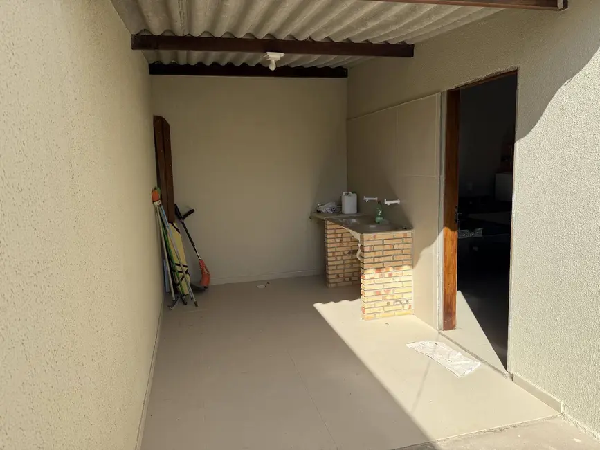 Casa à venda em Cascavel - CE - imagem 6 Foto 6 de Casa à venda em Cascavel - CE