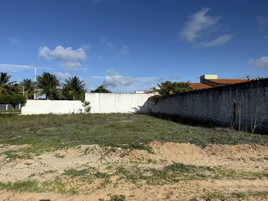 Foto 1 de Terreno / Lote à venda em Cascavel - CE