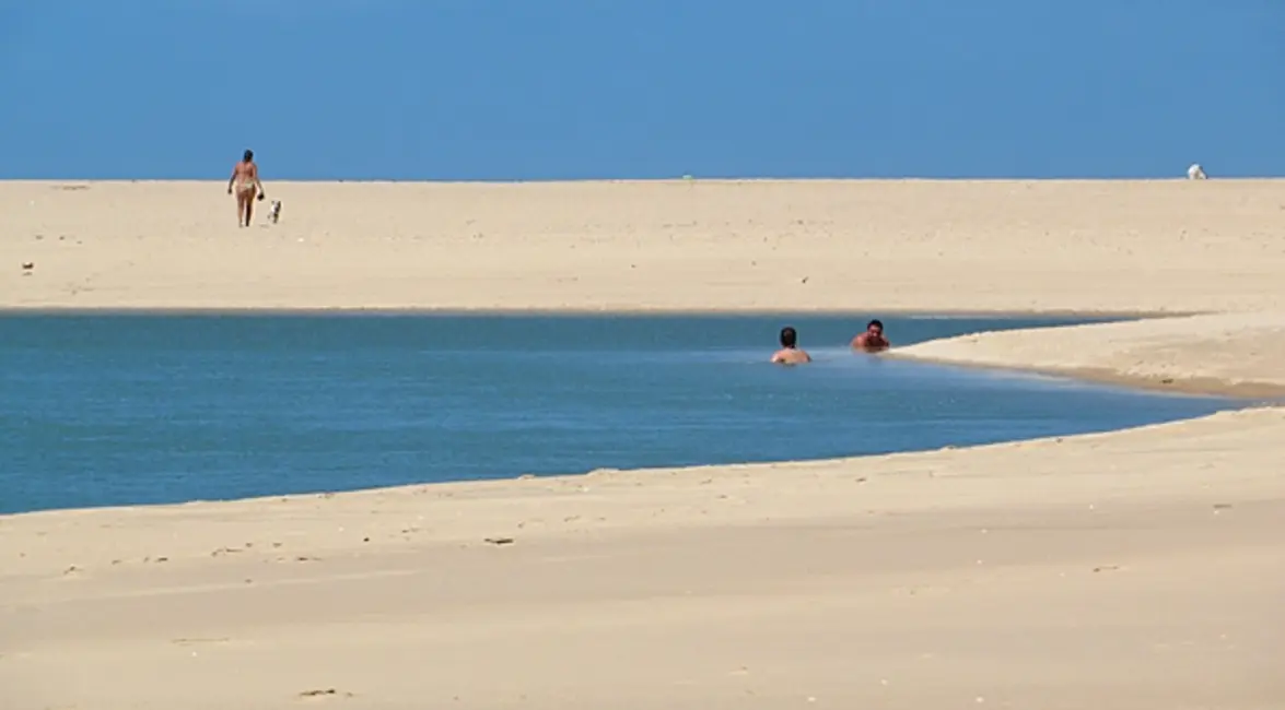 Foto 4 de Terreno / Lote à venda, 390m2 em Cascavel - CE