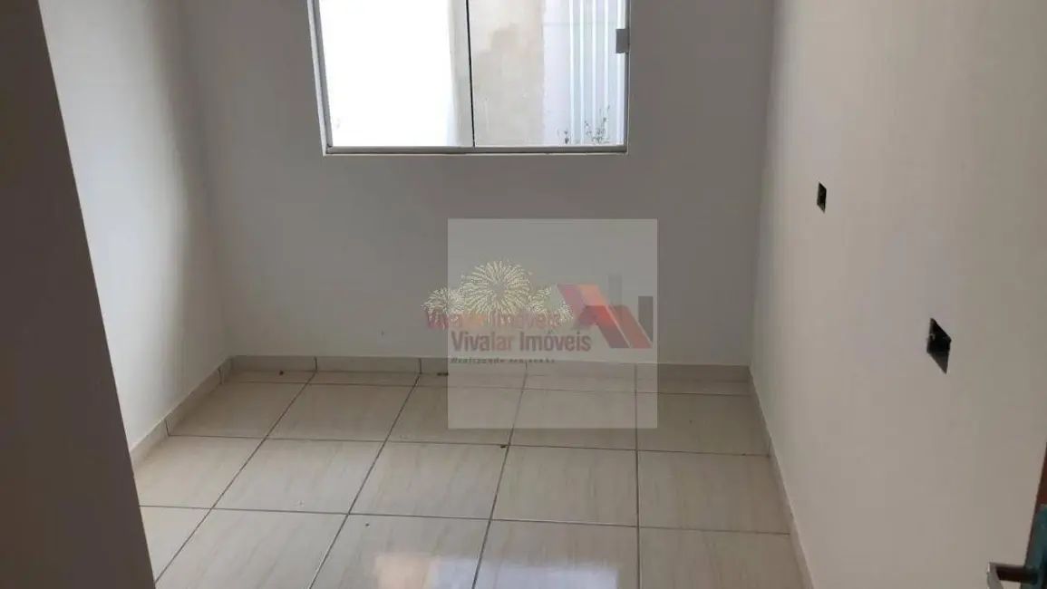 Casa com 2 quartos à venda, 90m2 em Centro, Contenda - PR - imagem 6 Foto 6 de Casa com 2 quartos à venda, 90m2 em Centro, Contenda - PR