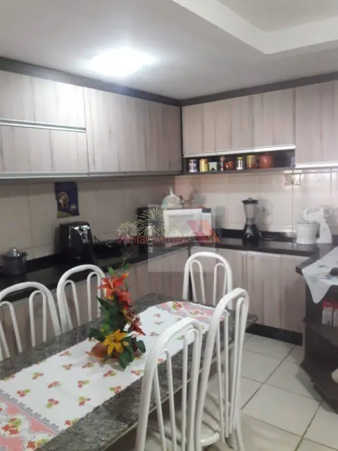 Foto 9 de Casa com 3 quartos à venda, 200m2 em Iguaçu, Araucaria - PR