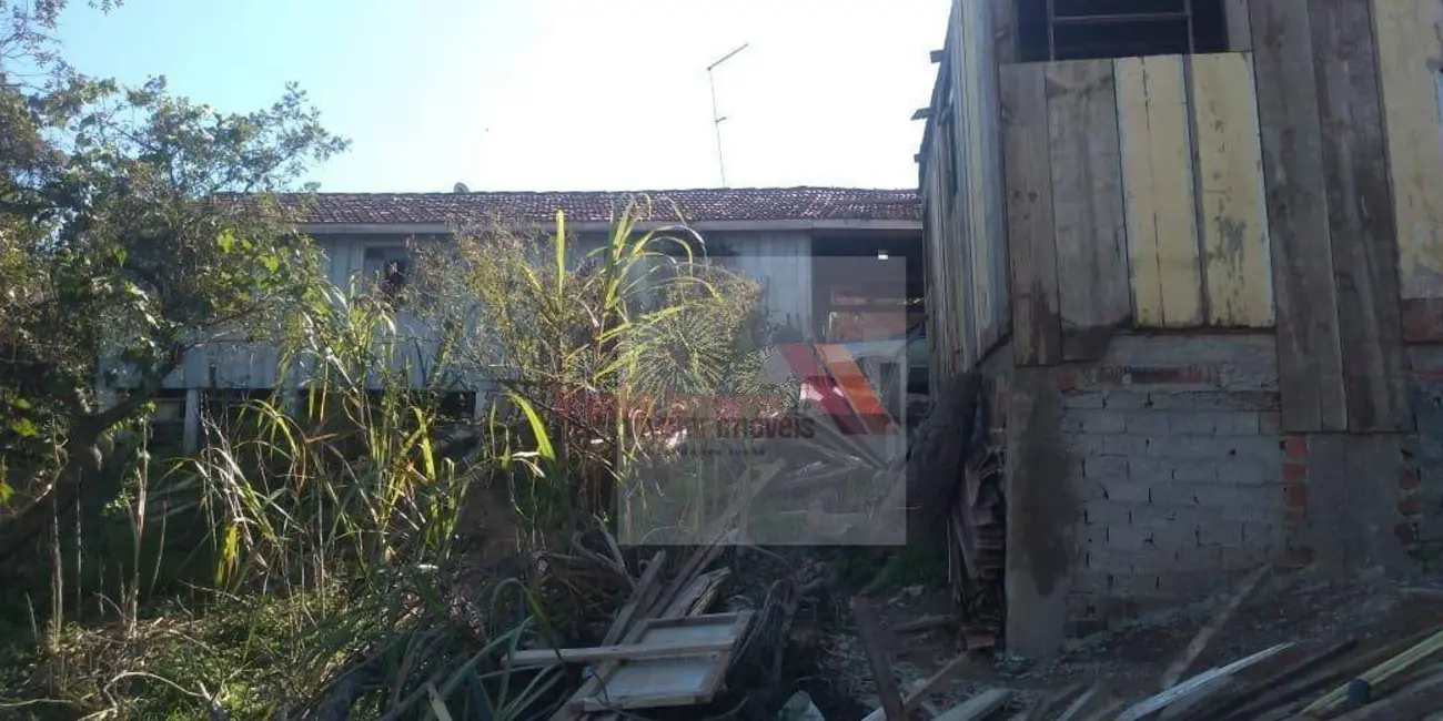 Casa com 3 quartos à venda, 523m2 em Iguaçu, Araucaria - PR - imagem 6 Foto 6 de Casa com 3 quartos à venda, 523m2 em Iguaçu, Araucaria - PR