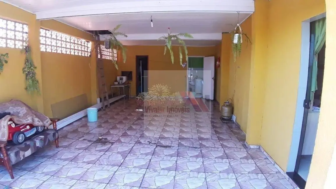 Foto 2 de Casa com 3 quartos à venda, 540m2 em Costeira, Araucaria - PR