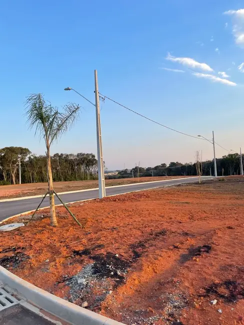 Terreno / Lote à venda, 360m2 em Costeira, Araucaria - PR - imagem 4 Foto 4 de Terreno / Lote à venda, 360m2 em Costeira, Araucaria - PR