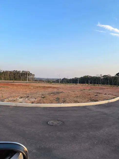 Terreno / Lote à venda, 360m2 em Costeira, Araucaria - PR - imagem 1 Foto 1 de Terreno / Lote à venda, 360m2 em Costeira, Araucaria - PR