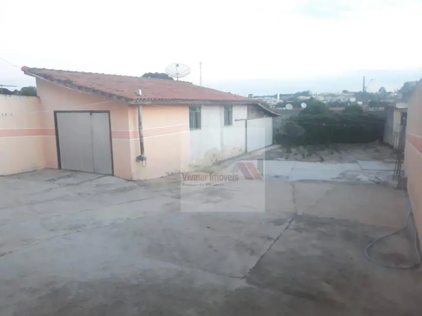 Sobrado com 6 quartos à venda, 540m2 em Tindiquera, Araucaria - PR - imagem 4 Foto 4 de Sobrado com 6 quartos à venda, 540m2 em Tindiquera, Araucaria - PR