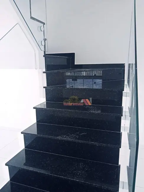 Sobrado com 3 quartos à venda, 108m2 em Costeira, Araucaria - PR - imagem 9 Foto 9 de Sobrado com 3 quartos à venda, 108m2 em Costeira, Araucaria - PR