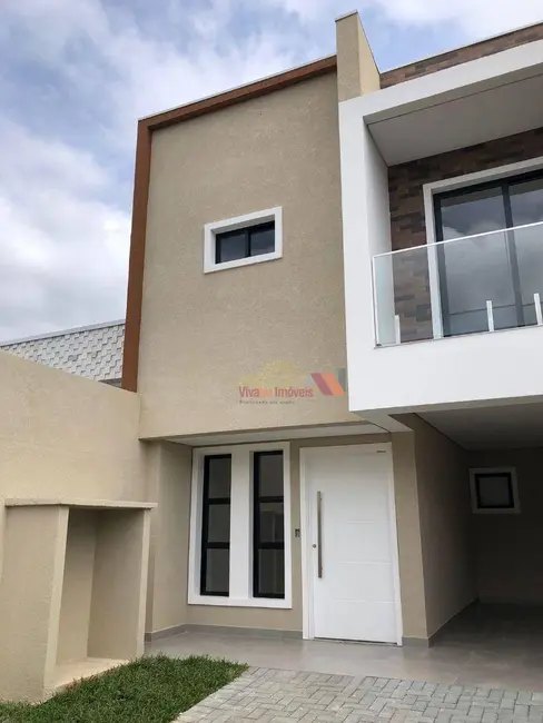 Sobrado com 3 quartos à venda, 180m2 em Costeira, Araucaria - PR - imagem 3 Foto 3 de Sobrado com 3 quartos à venda, 180m2 em Costeira, Araucaria - PR