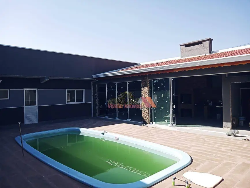 Foto 1 de Casa com 3 quartos à venda, 409m2 em Fazenda Velha, Araucaria - PR