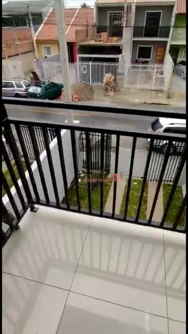 Sobrado com 3 quartos à venda, 80m2 em Cidade Industrial, Curitiba - PR - imagem 4 Foto 4 de Sobrado com 3 quartos à venda, 80m2 em Cidade Industrial, Curitiba - PR