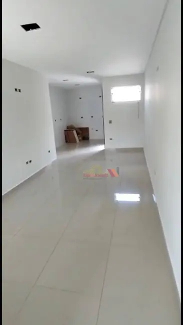 Sobrado com 3 quartos à venda, 80m2 em Cidade Industrial, Curitiba - PR - imagem 8 Foto 8 de Sobrado com 3 quartos à venda, 80m2 em Cidade Industrial, Curitiba - PR
