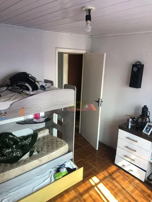 Casa com 3 quartos à venda, 440m2 em Xaxim, Curitiba - PR - imagem 9 Foto 9 de Casa com 3 quartos à venda, 440m2 em Xaxim, Curitiba - PR