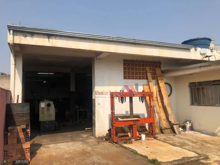 Casa com 3 quartos à venda, 440m2 em Xaxim, Curitiba - PR - imagem 7 Foto 7 de Casa com 3 quartos à venda, 440m2 em Xaxim, Curitiba - PR