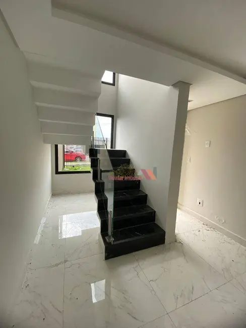 Foto 9 de Sobrado com 3 quartos à venda, 180m2 em Iguaçu, Araucaria - PR