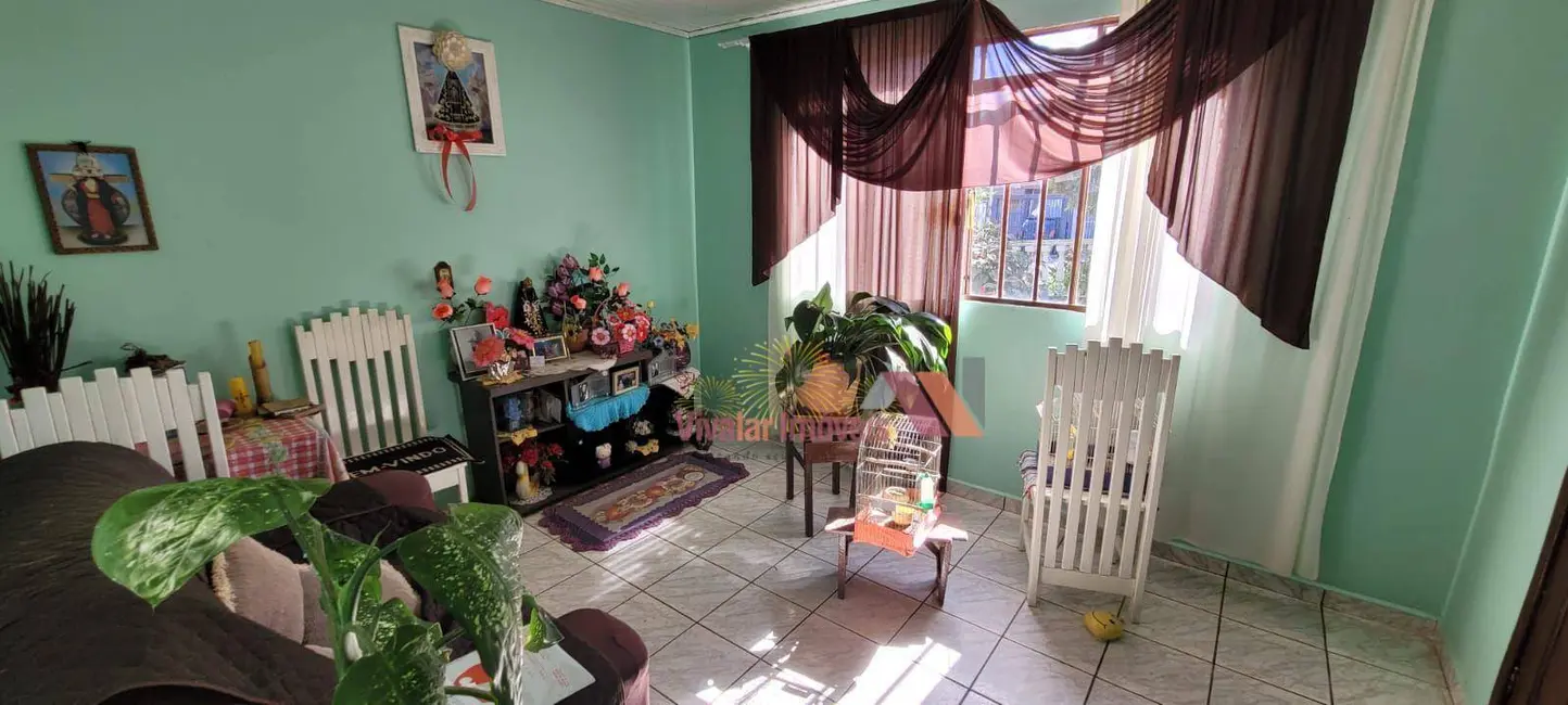 Casa com 2 quartos à venda, 540m2 em Centro, Contenda - PR - imagem 6 Foto 6 de Casa com 2 quartos à venda, 540m2 em Centro, Contenda - PR