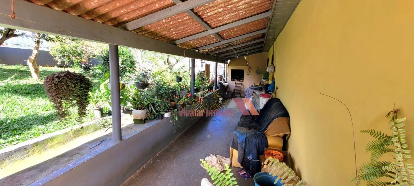 Casa com 2 quartos à venda, 540m2 em Centro, Contenda - PR - imagem 4 Foto 4 de Casa com 2 quartos à venda, 540m2 em Centro, Contenda - PR