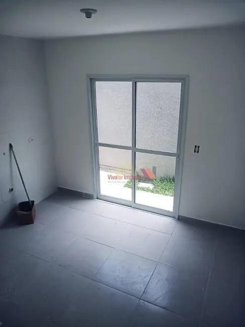 Foto 4 de Sobrado com 2 quartos à venda, 63m2 em Tatuquara, Curitiba - PR