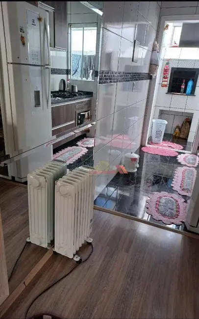 Casa de Condomínio com 2 quartos à venda, 37m2 em Capela Velha, Araucaria - PR - imagem 6 Foto 6 de Casa de Condomínio com 2 quartos à venda, 37m2 em Capela Velha, Araucaria - PR