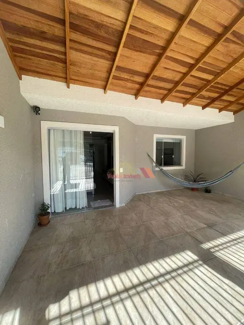 Foto 1 de Casa de Condomínio com 2 quartos à venda, 95m2 em Costeira, Araucaria - PR
