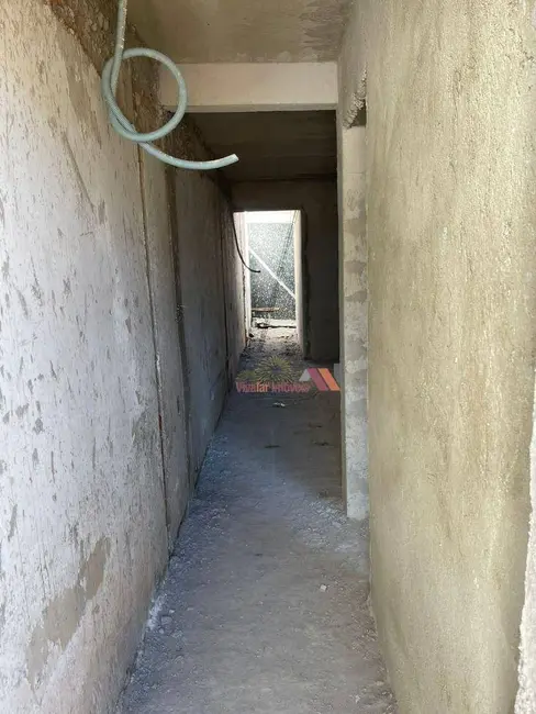 Foto 4 de Sobrado com 3 quartos à venda, 62m2 em Cidade Industrial, Curitiba - PR