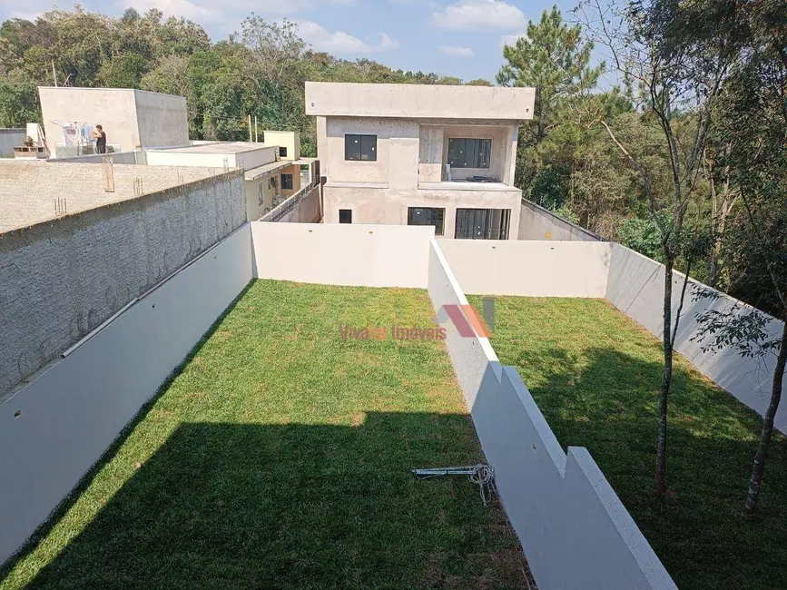 Foto 2 de Sobrado com 3 quartos à venda, 180m2 em Costeira, Araucaria - PR