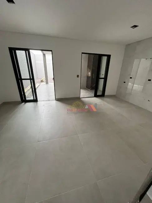 Sobrado com 3 quartos à venda, 192m2 em Fazenda Velha, Araucaria - PR - imagem 4 Foto 4 de Sobrado com 3 quartos à venda, 192m2 em Fazenda Velha, Araucaria - PR