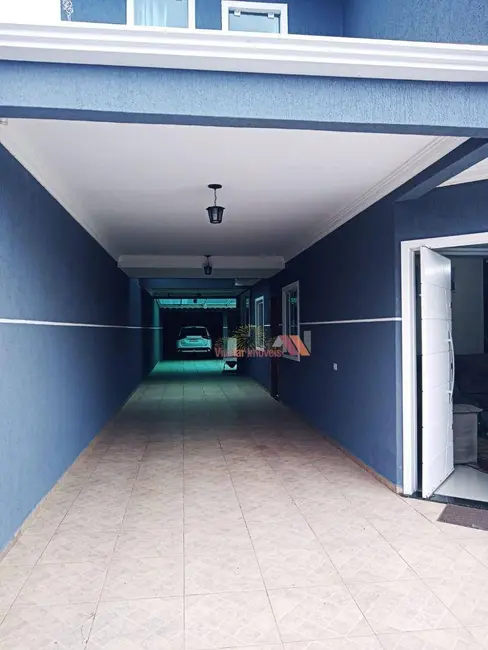 Sobrado com 4 quartos à venda, 360m2 em Estação, Araucaria - PR - imagem 6 Foto 6 de Sobrado com 4 quartos à venda, 360m2 em Estação, Araucaria - PR