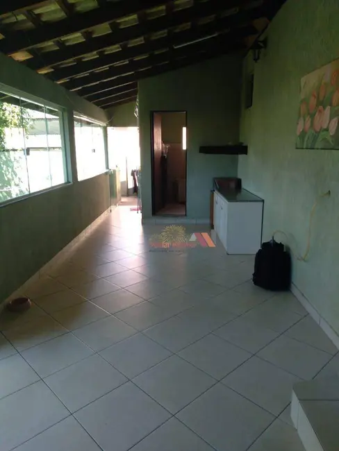 Foto 8 de Casa com 3 quartos à venda, 380m2 em Uberaba, Curitiba - PR