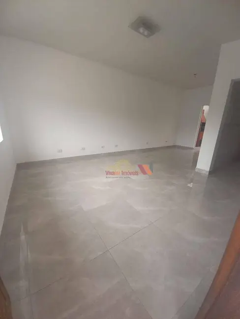 Sobrado com 3 quartos à venda, 115m2 em Tindiquera, Araucaria - PR - imagem 4 Foto 4 de Sobrado com 3 quartos à venda, 115m2 em Tindiquera, Araucaria - PR