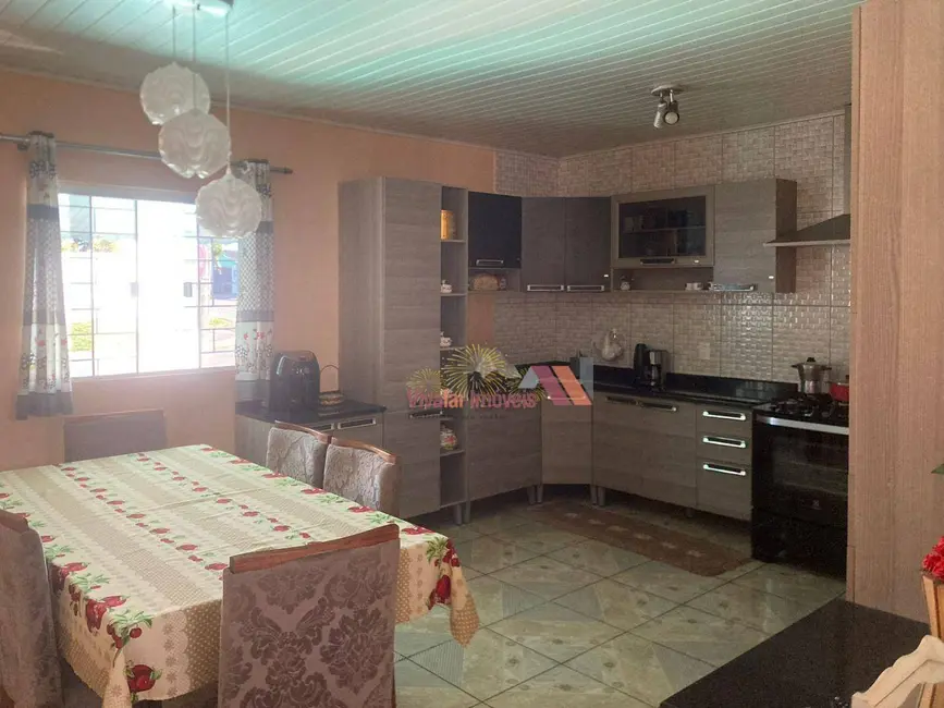 Sobrado com 3 quartos à venda, 255m2 em Capela Velha, Araucaria - PR - imagem 9 Foto 9 de Sobrado com 3 quartos à venda, 255m2 em Capela Velha, Araucaria - PR