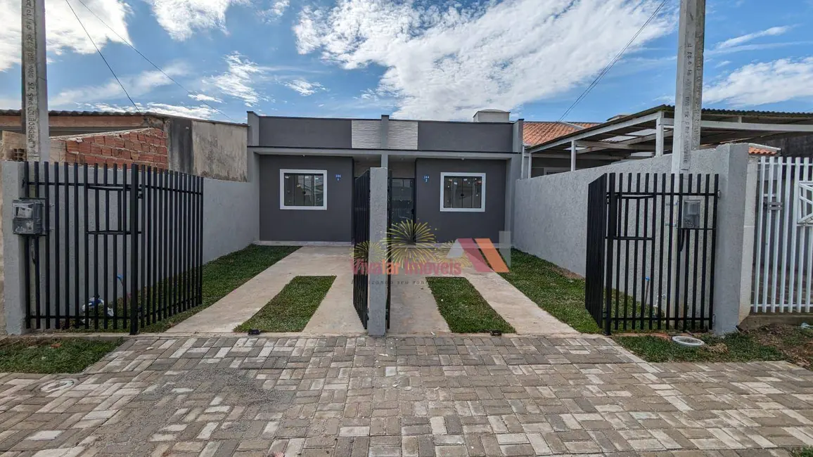Foto 1 de Casa com 2 quartos à venda, 80m2 em Tatuquara, Curitiba - PR