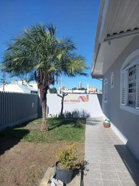 Foto 2 de Casa com 3 quartos à venda, 360m2 em Porto das Laranjeiras, Araucaria - PR