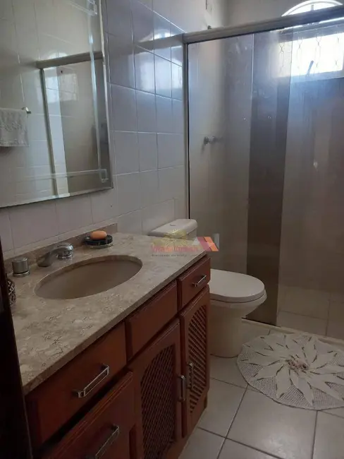 Foto 8 de Casa com 3 quartos à venda, 360m2 em Porto das Laranjeiras, Araucaria - PR