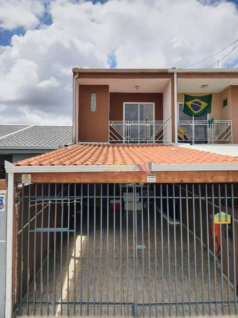 Foto 1 de Sobrado com 2 quartos à venda, 80m2 em Cidade Industrial, Curitiba - PR
