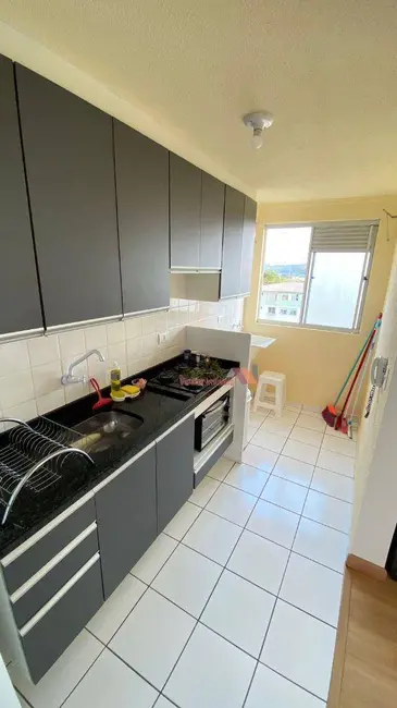 Apartamento com 2 quartos à venda, 42m2 em Tindiquera, Araucaria - PR - imagem 4 Foto 4 de Apartamento com 2 quartos à venda, 42m2 em Tindiquera, Araucaria - PR