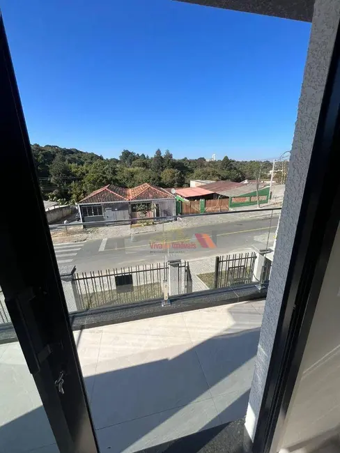 Sobrado com 3 quartos à venda, 180m2 em Porto das Laranjeiras, Araucaria - PR - imagem 7 Foto 7 de Sobrado com 3 quartos à venda, 180m2 em Porto das Laranjeiras, Araucaria - PR