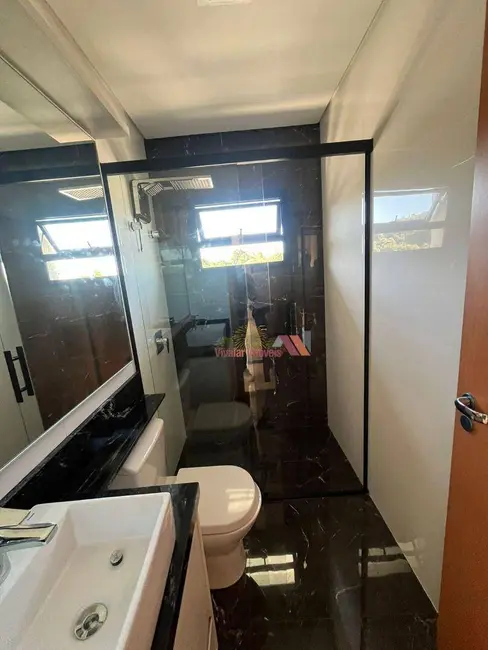 Foto 2 de Sobrado com 3 quartos à venda, 180m2 em Porto das Laranjeiras, Araucaria - PR