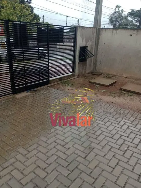 Sobrado com 3 quartos à venda, 225m2 em Thomaz Coelho, Araucaria - PR - imagem 4 Foto 4 de Sobrado com 3 quartos à venda, 225m2 em Thomaz Coelho, Araucaria - PR