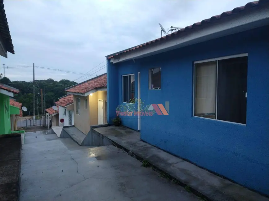 Casa com 3 quartos à venda, 51m2 em Contenda - PR - imagem 2 Foto 2 de Casa com 3 quartos à venda, 51m2 em Contenda - PR