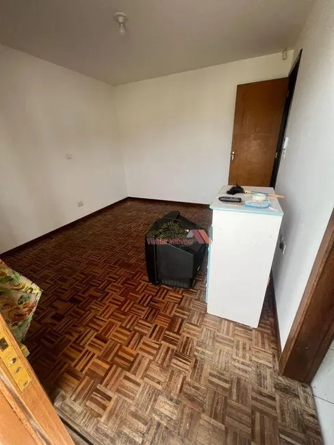 Sobrado com 3 quartos à venda, 104m2 em Iguaçu, Araucaria - PR - imagem 5 Foto 5 de Sobrado com 3 quartos à venda, 104m2 em Iguaçu, Araucaria - PR