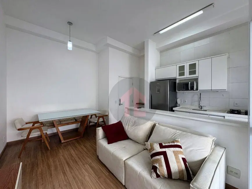 Foto 3 de Apartamento com 1 quarto para alugar, 51m2 em Cambuí, Campinas - SP