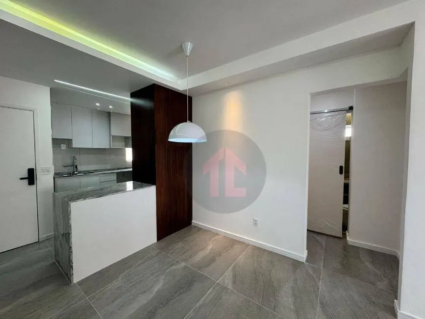 Foto 3 de Apartamento com 2 quartos à venda, 61m2 em Cambuí, Campinas - SP