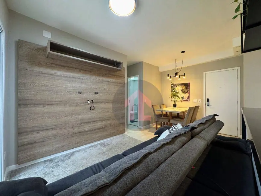 Apartamento com 2 quartos para alugar, 65m2 em Cambuí, Campinas - SP - imagem 3 Foto 3 de Apartamento com 2 quartos para alugar, 65m2 em Cambuí, Campinas - SP