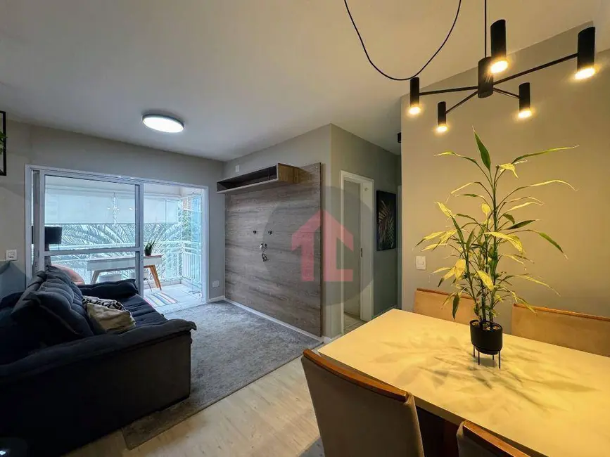 Apartamento com 2 quartos para alugar, 65m2 em Cambuí, Campinas - SP - imagem 1 Foto 1 de Apartamento com 2 quartos para alugar, 65m2 em Cambuí, Campinas - SP