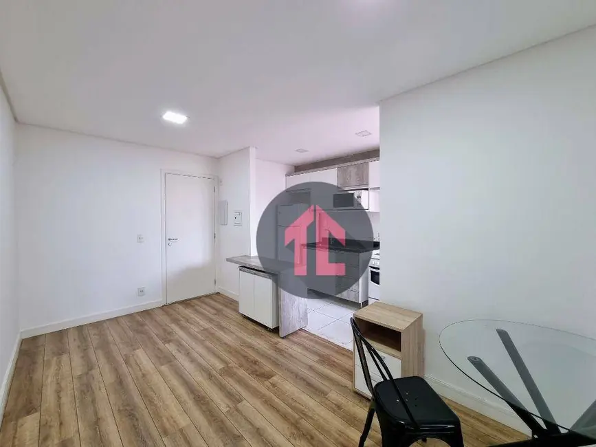 Foto 2 de Apartamento com 1 quarto para alugar, 40m2 em Vila Itapura, Campinas - SP